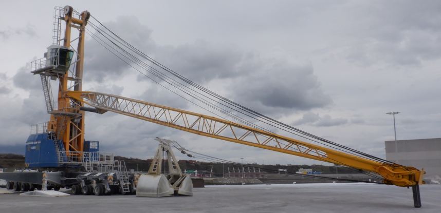 Integrity assessment of a mobile crane exploiting to Boulogne sur Mer port