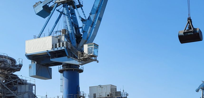 SUPPORT FOR THE SLEWING RING REPLACEMENT