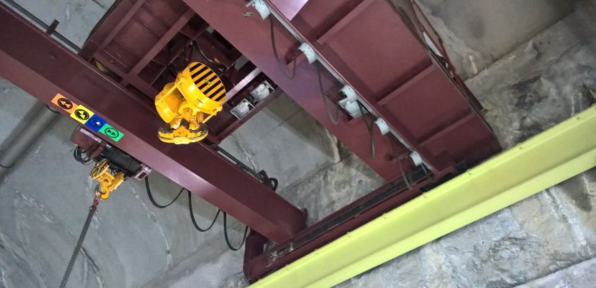 AXS INGENIERIE assists EDF to electrical rehabilitation of 50T overhead crane