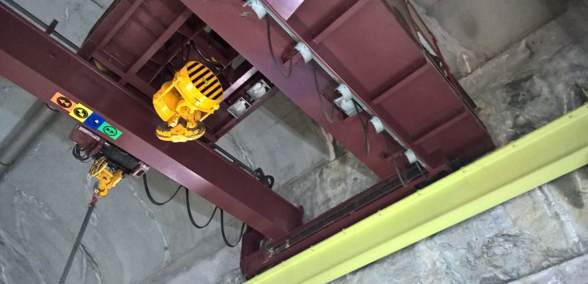 AXS INGENIERIE assists EDF to electrical rehabilitation of 50T overhead crane